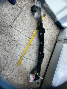 ARKA TAMPON ORTA SUPORTU RENAULT 850420005R